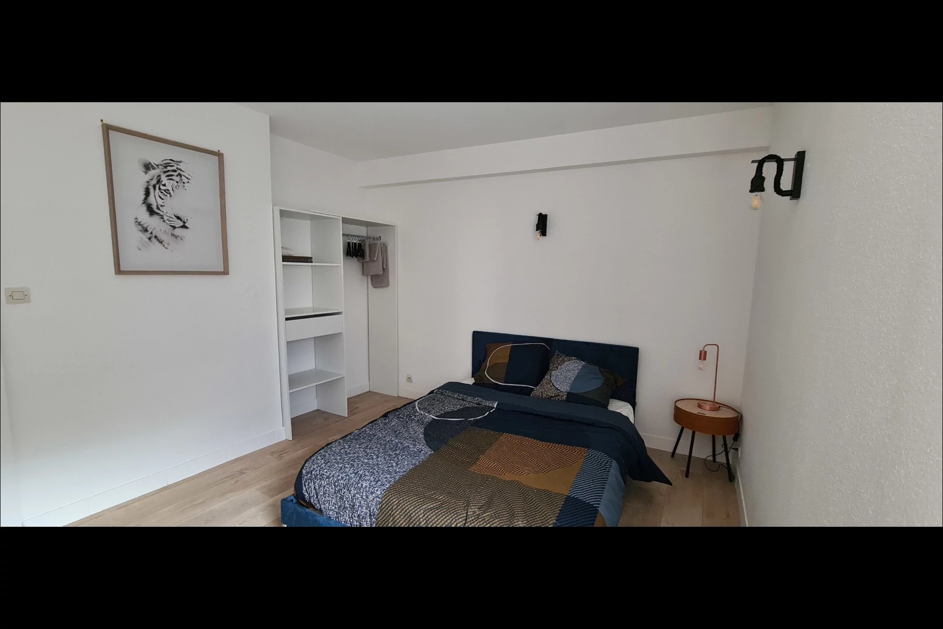 Chambre 1 vue dressing T5 colocation Limoges